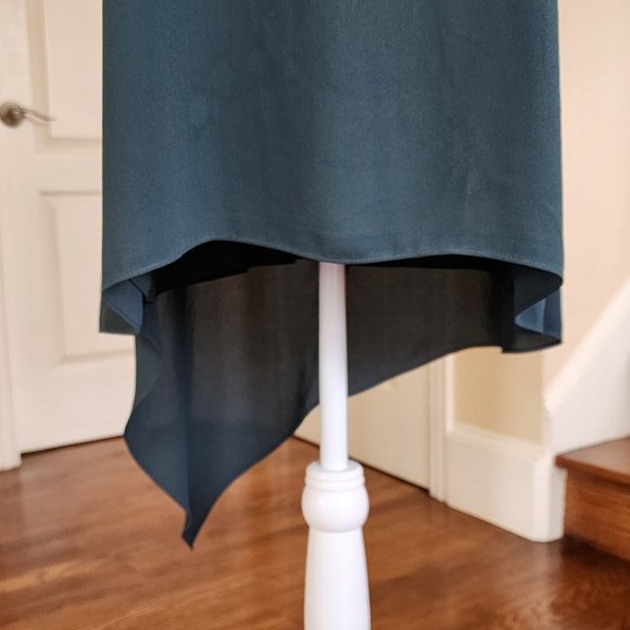 BCBG MAXAZRIA Shana Dress Satin Shift Asymmetrical Green Sleeveless Hi-Low Sz S - Picture 4 of 10